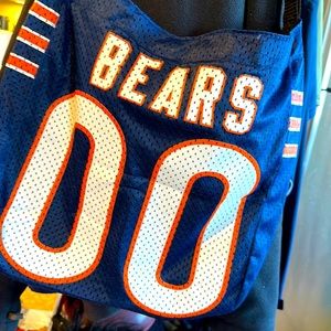 NWOT Chicago Bears Shoulder Bag